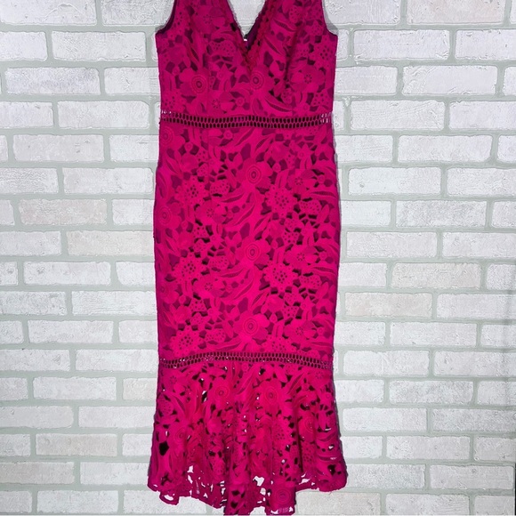 NICHOLAS Azalia Floral Lace Trumpet Hem Dress in Fuchsia Size 4 - Picture 5 of 12